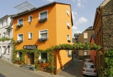 Weinstube Pension Moselbluemchen Zeltingen-Rachtig Luaran gambar